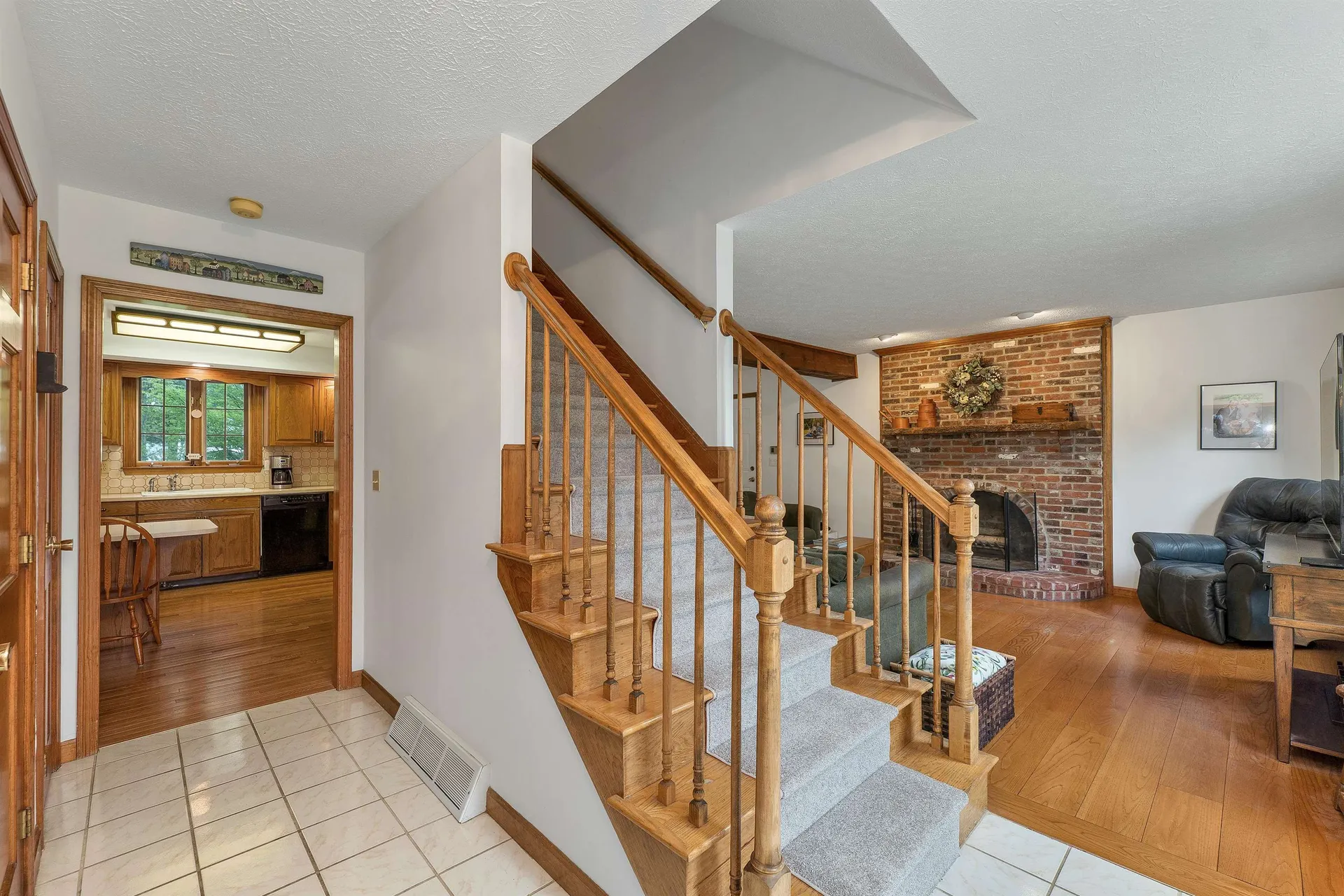 19 Poliquin Drive Nashua NH 03062