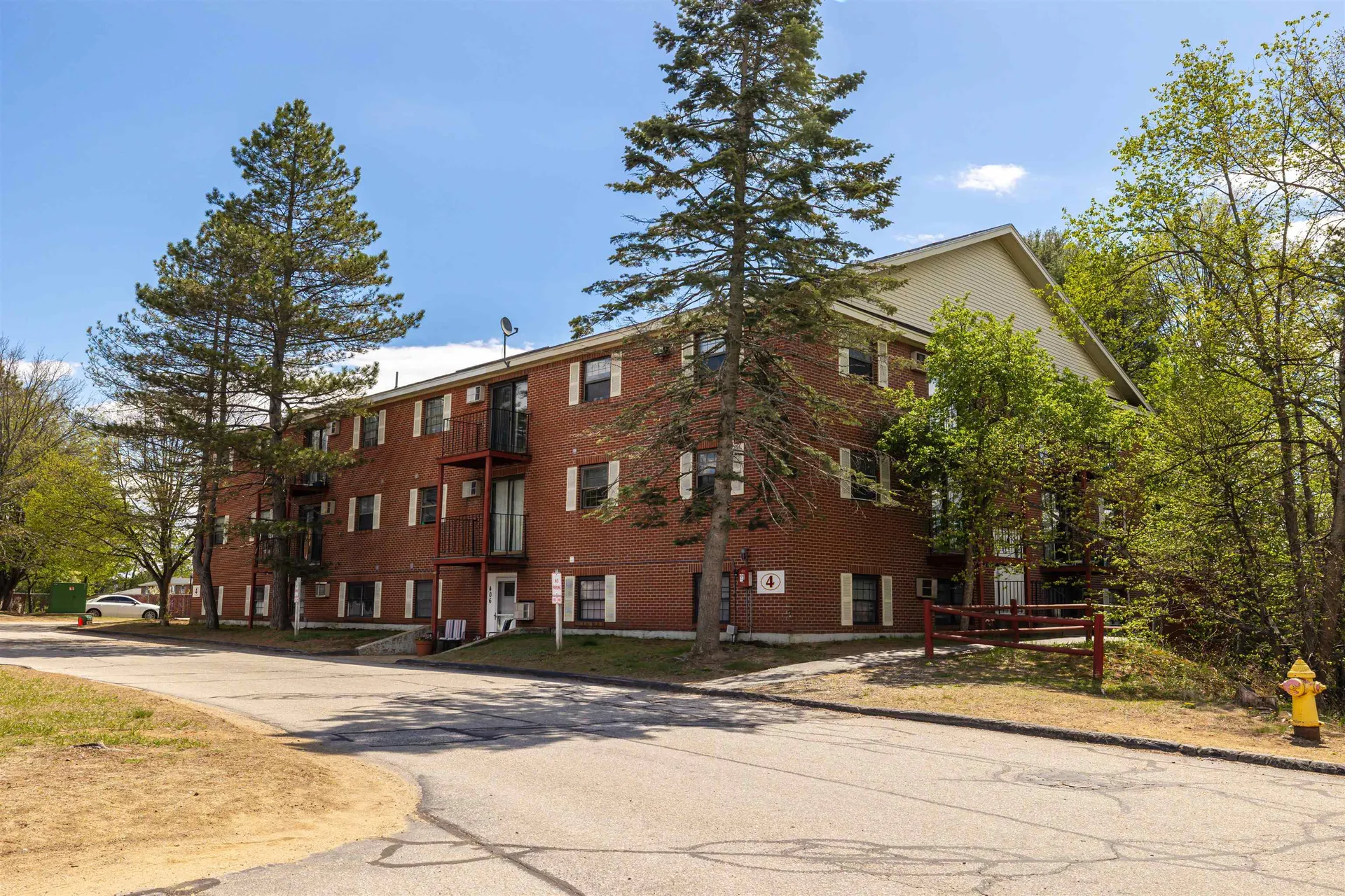 12 E Side Drive Concord NH 03301