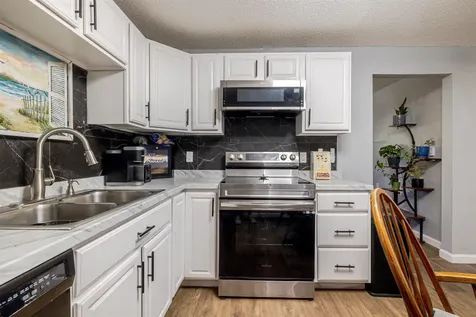 12 E Side Drive Concord NH 03301