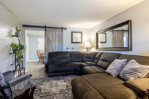 12 E Side Drive Concord NH 03301