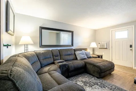 12 E Side Drive Concord NH 03301