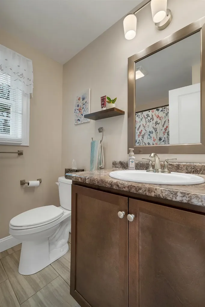 73 Bailey Drive Pittsfield NH 03263