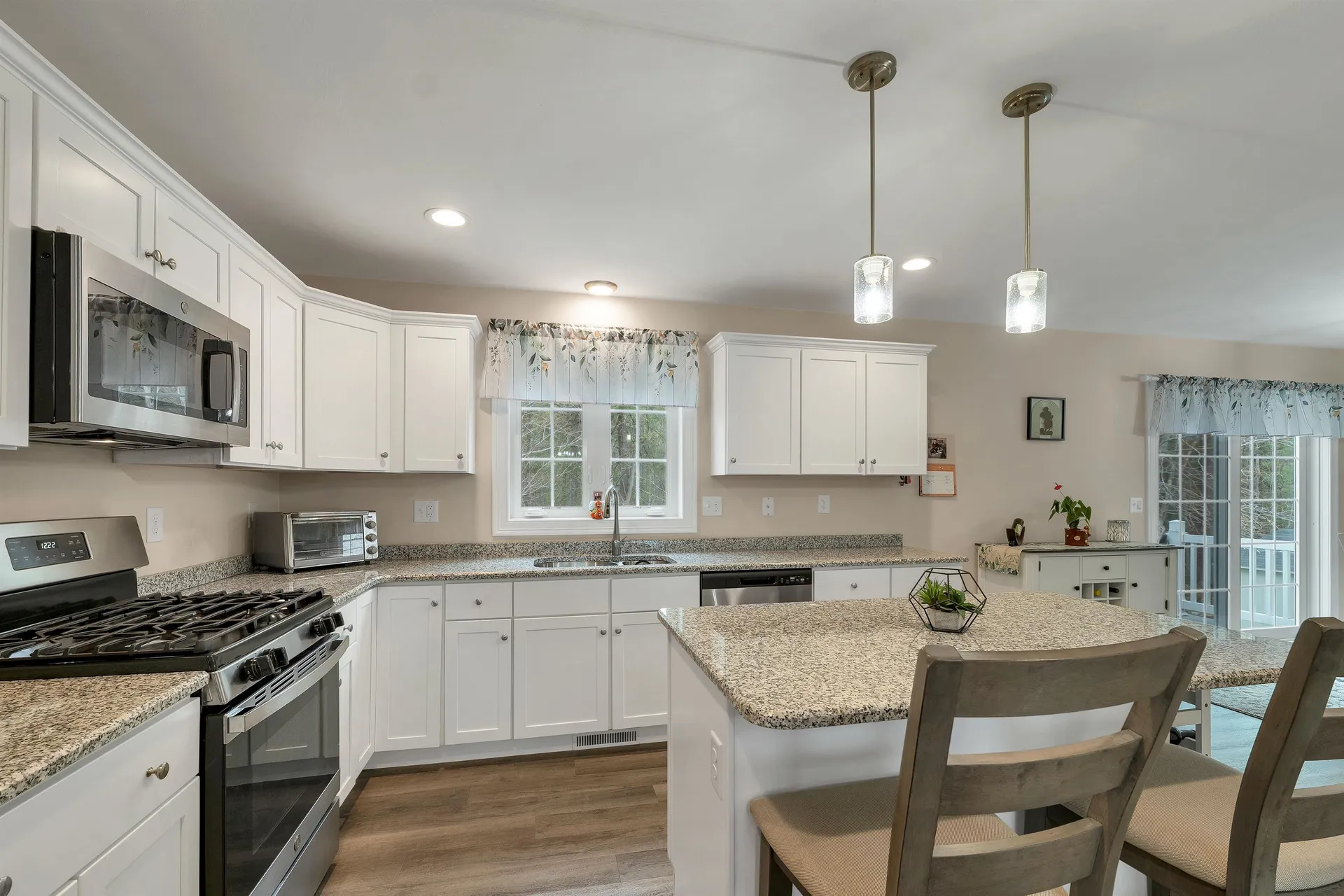 73 Bailey Drive Pittsfield NH 03263