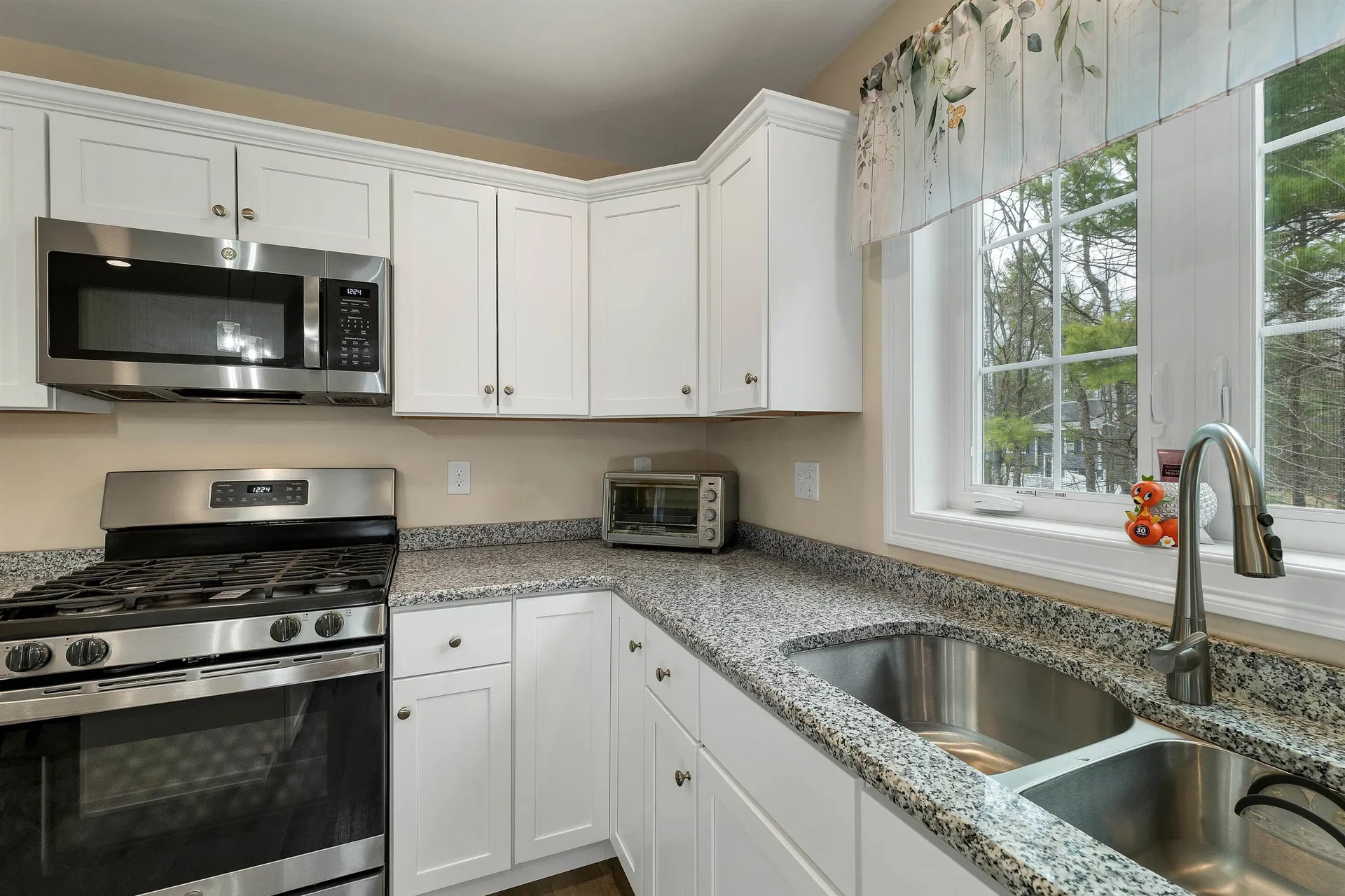73 Bailey Drive Pittsfield NH 03263