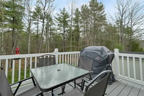 73 Bailey Drive Pittsfield NH 03263
