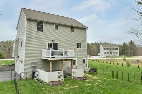 73 Bailey Drive Pittsfield NH 03263