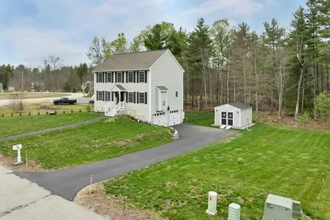 73 Bailey Drive Pittsfield NH 03263