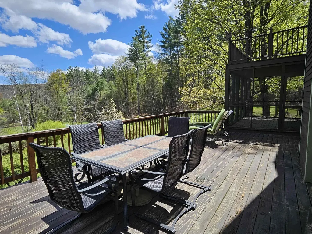25 Yeaw Road Dover VT 05341