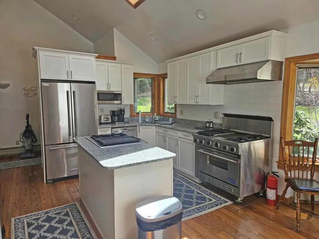 25 Yeaw Road Dover VT 05341