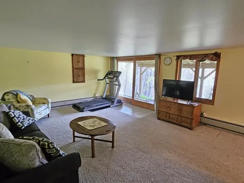 25 Yeaw Road Dover VT 05341