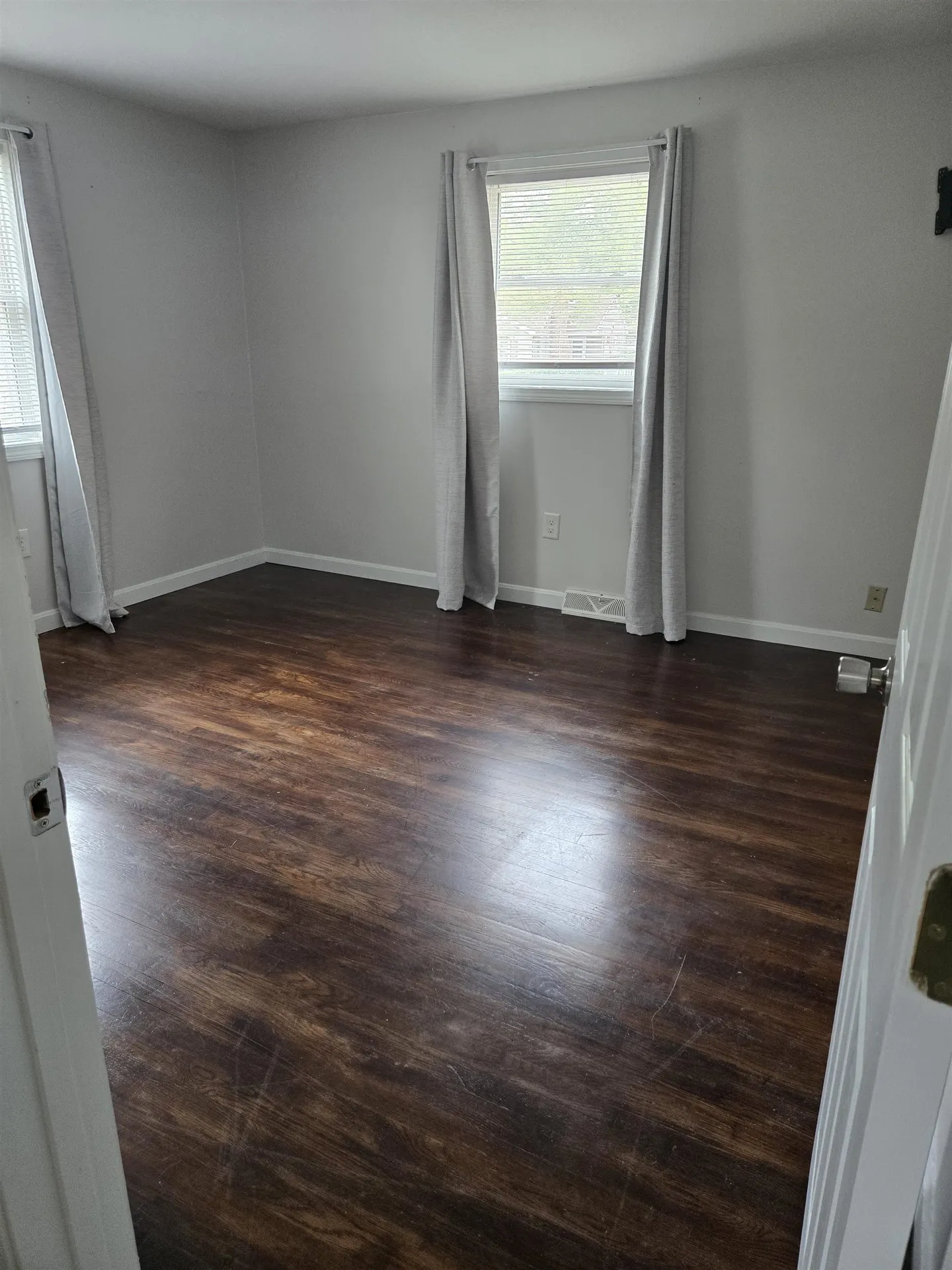 143 Westwood Drive Nashua NH 03062