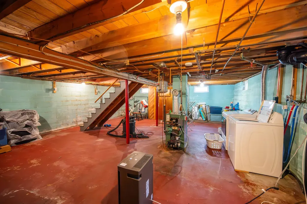 56 Old Dover Road Rochester NH 03867