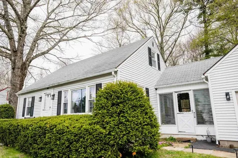 56 Old Dover Road Rochester NH 03867