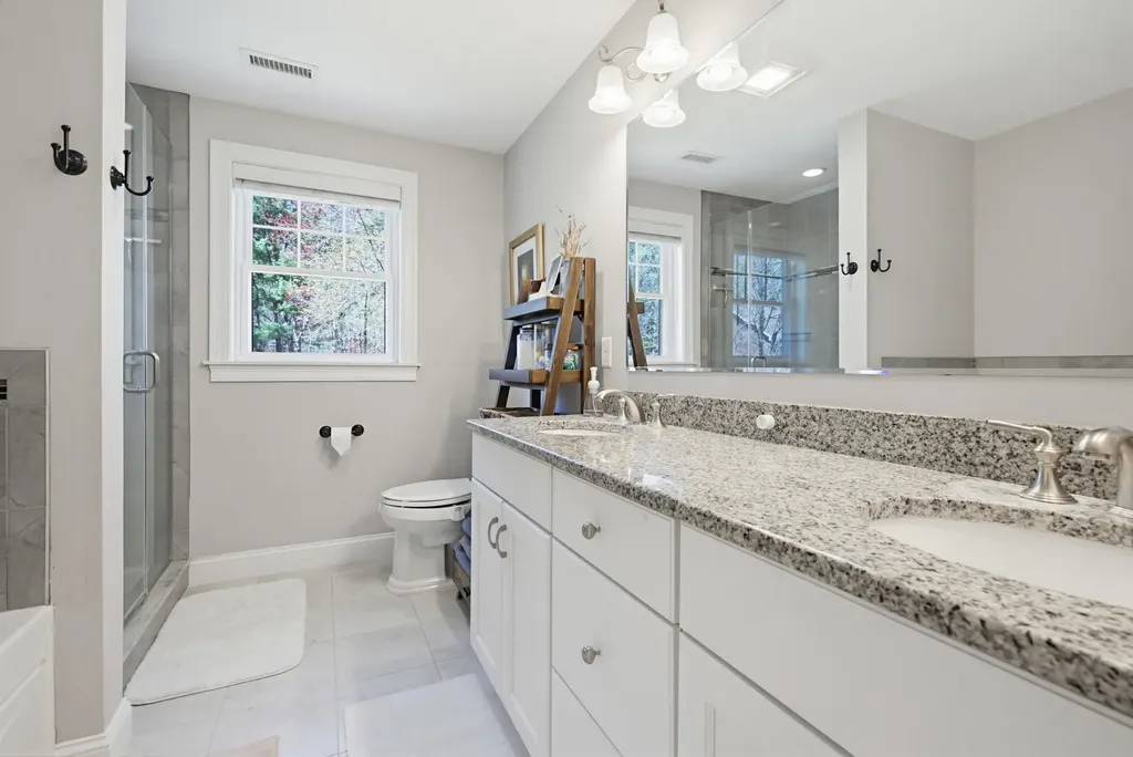 18 Schooner Drive Dover NH 03820