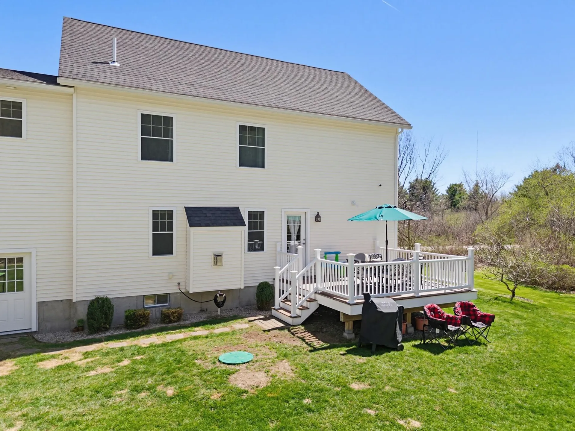 18 Schooner Drive Dover NH 03820