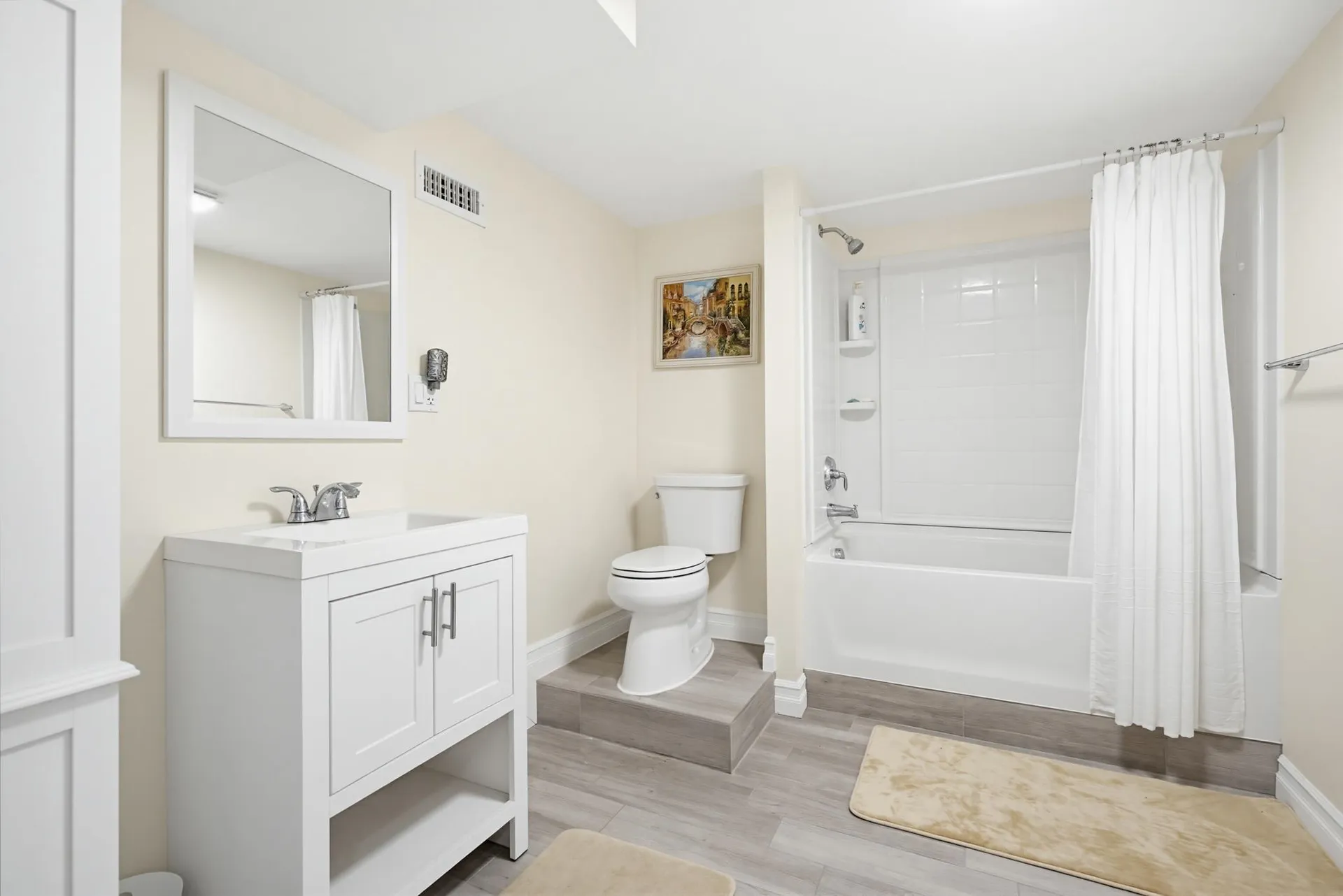18 Schooner Drive Dover NH 03820
