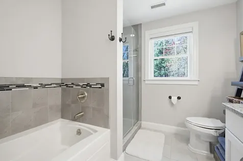 18 Schooner Drive Dover NH 03820