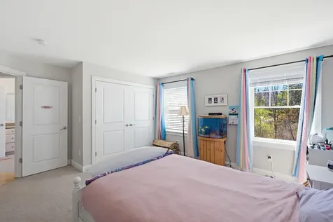 18 Schooner Drive Dover NH 03820