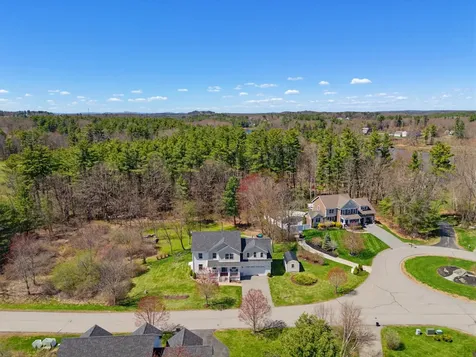 18 Schooner Drive Dover NH 03820