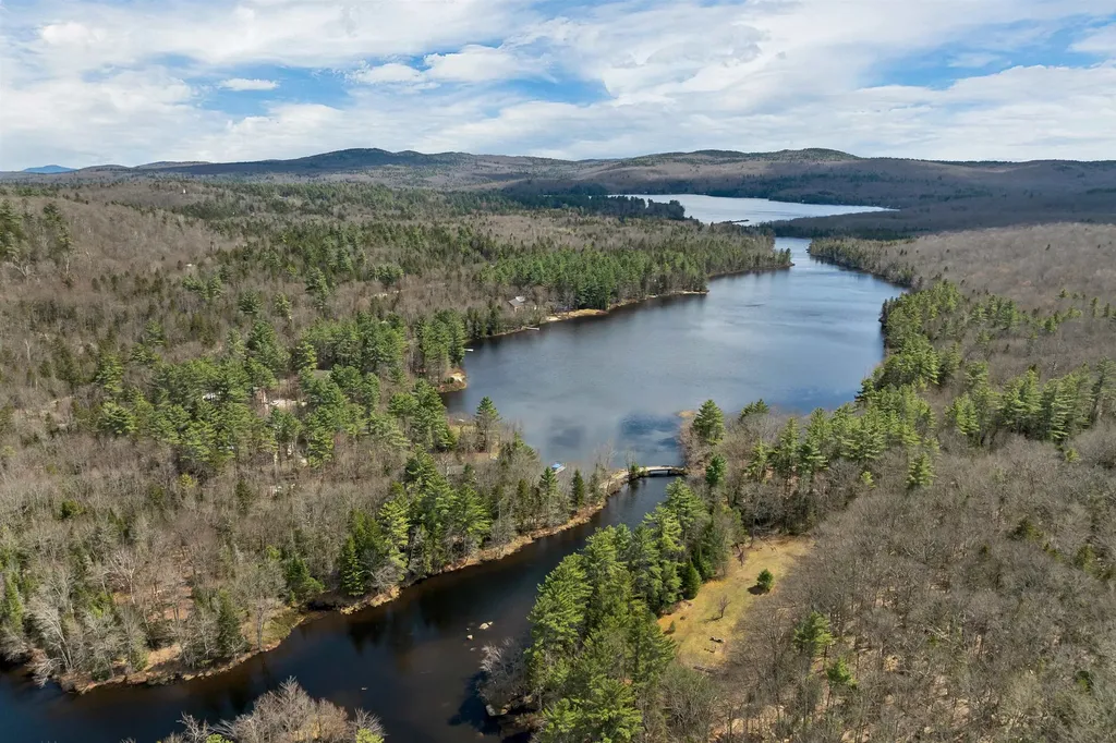 927 Ashueot Drive Washington NH 03280