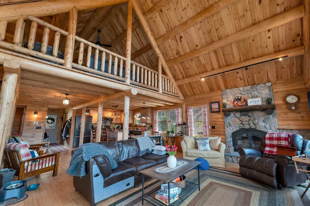 927 Ashueot Drive Washington NH 03280