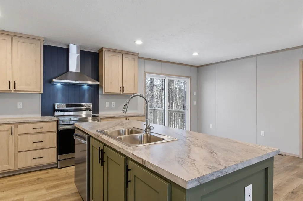 54 O'keefe Circle Conway NH 03860