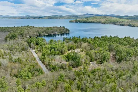 512 Route 11d Alton NH 03810