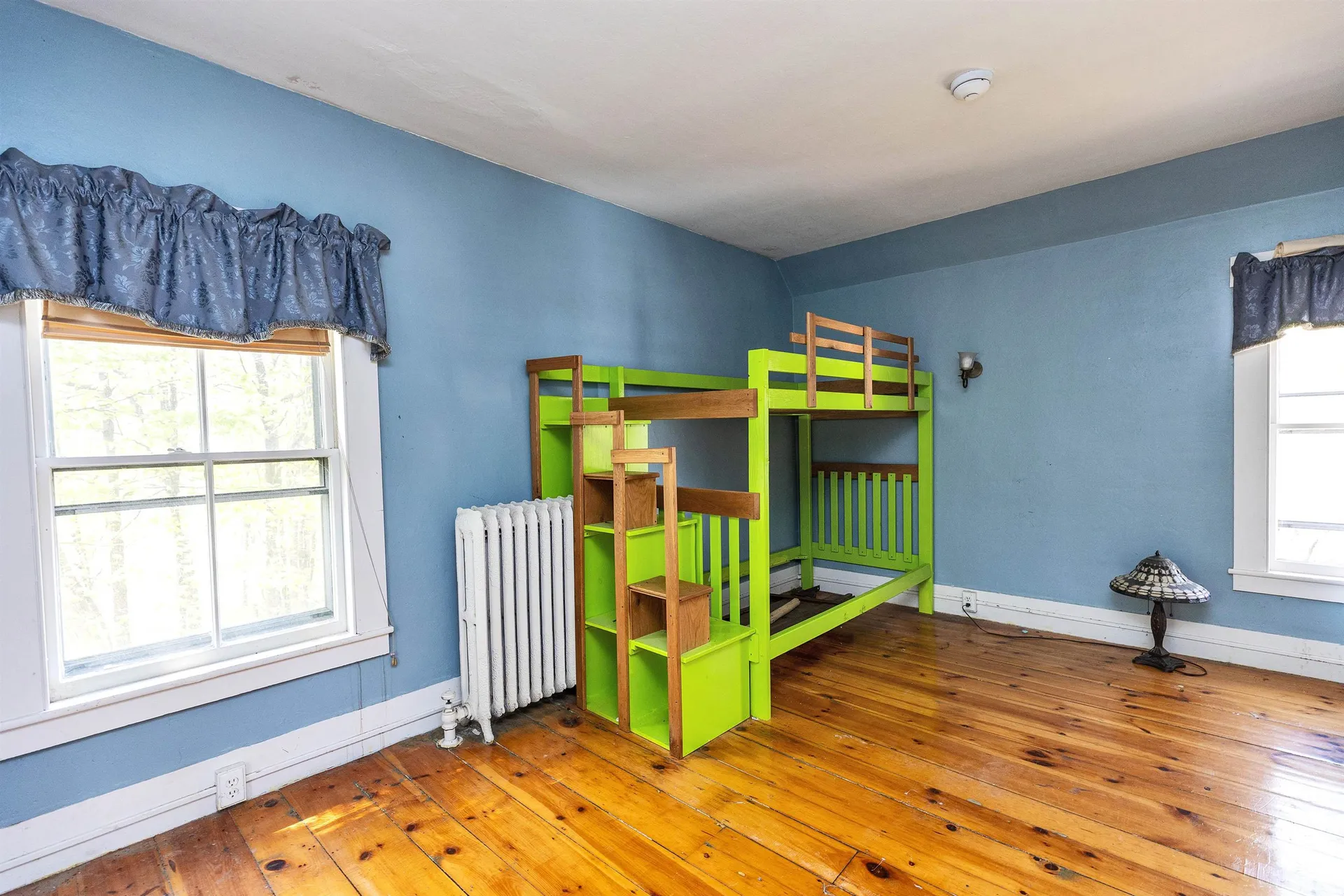 24 Maple Street Milford NH 03055
