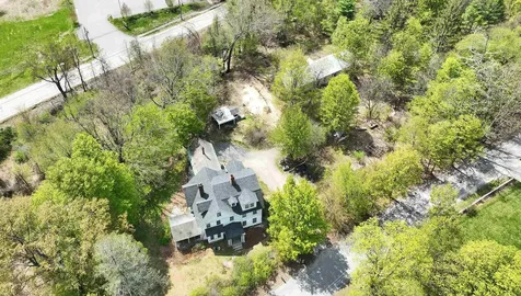 24 Maple Street Milford NH 03055