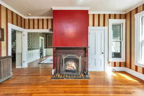 24 Maple Street Milford NH 03055