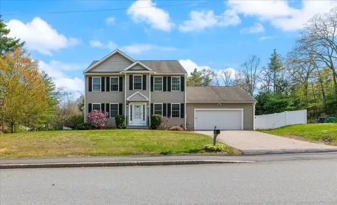 2 Birch Hill Drive Nashua NH 03063