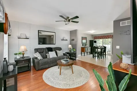 2 Birch Hill Drive Nashua NH 03063