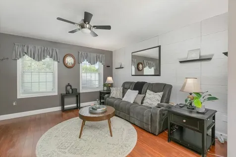 2 Birch Hill Drive Nashua NH 03063