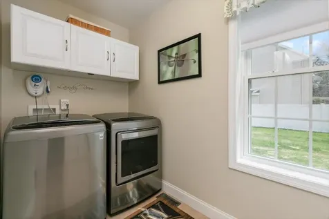 2 Birch Hill Drive Nashua NH 03063