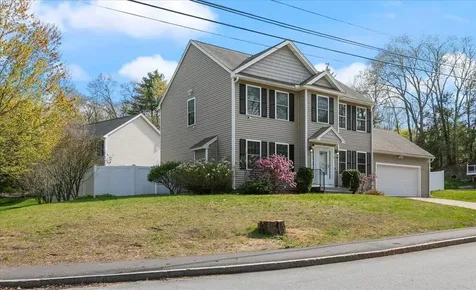 2 Birch Hill Drive Nashua NH 03063