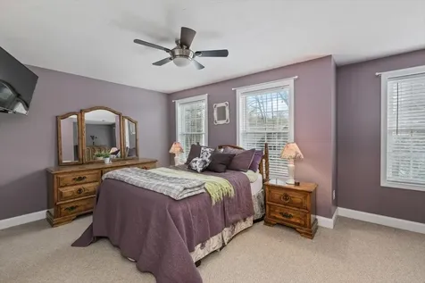 2 Birch Hill Drive Nashua NH 03063