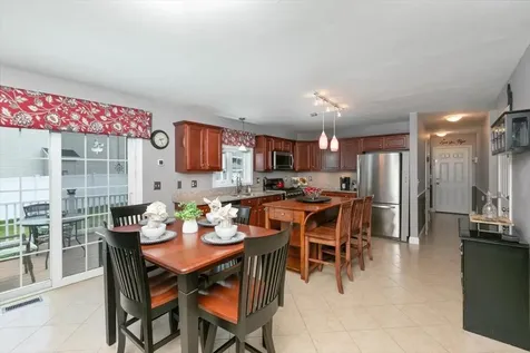 2 Birch Hill Drive Nashua NH 03063