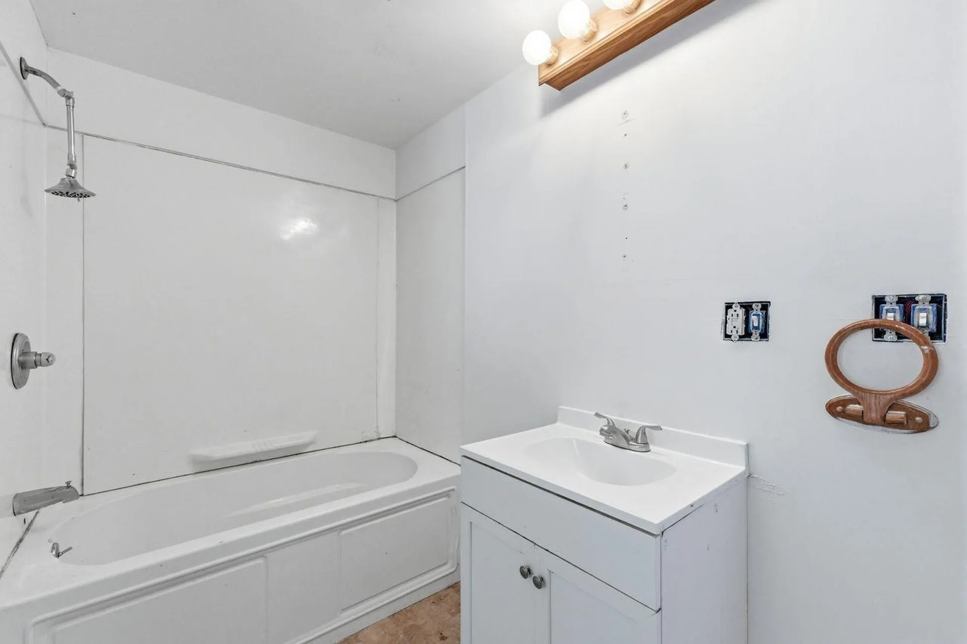 211 Emerald Drive Barrington NH 03825