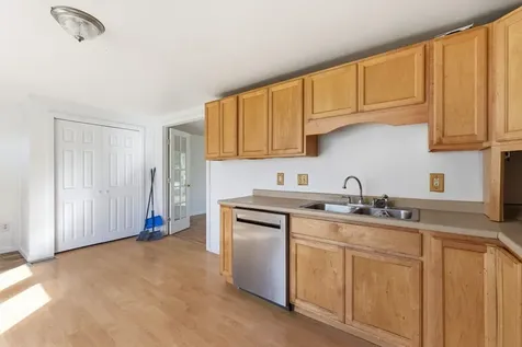 211 Emerald Drive Barrington NH 03825