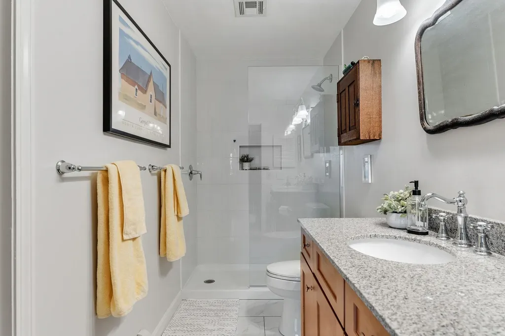 27 Northshore Drive Burlington VT 05401