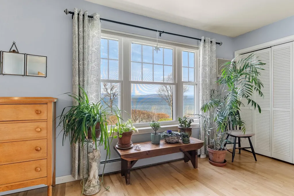 27 Northshore Drive Burlington VT 05401