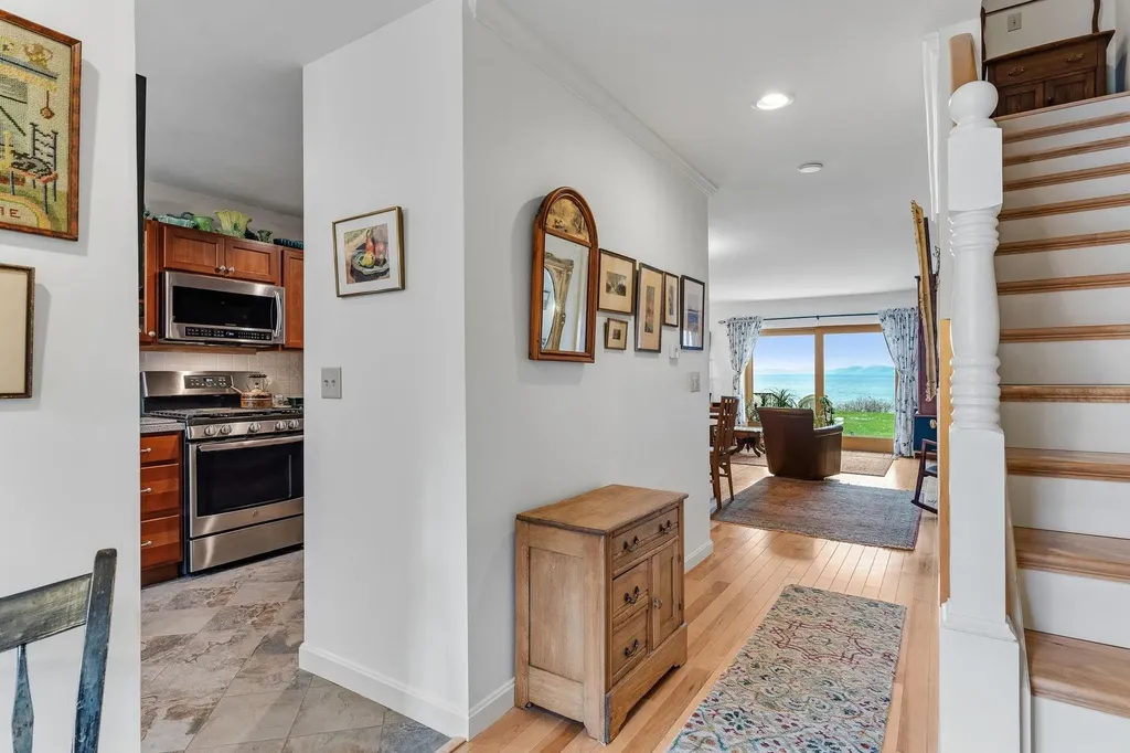 27 Northshore Drive Burlington VT 05401