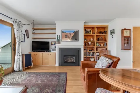 27 Northshore Drive Burlington VT 05401