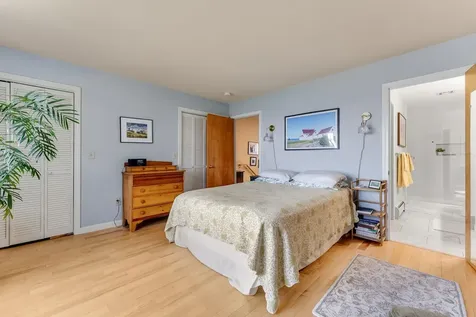 27 Northshore Drive Burlington VT 05401