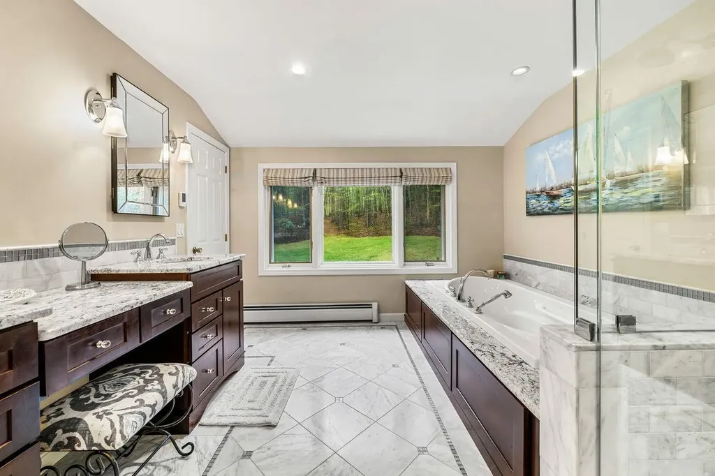 46 Veronica Drive Bedford NH 03110