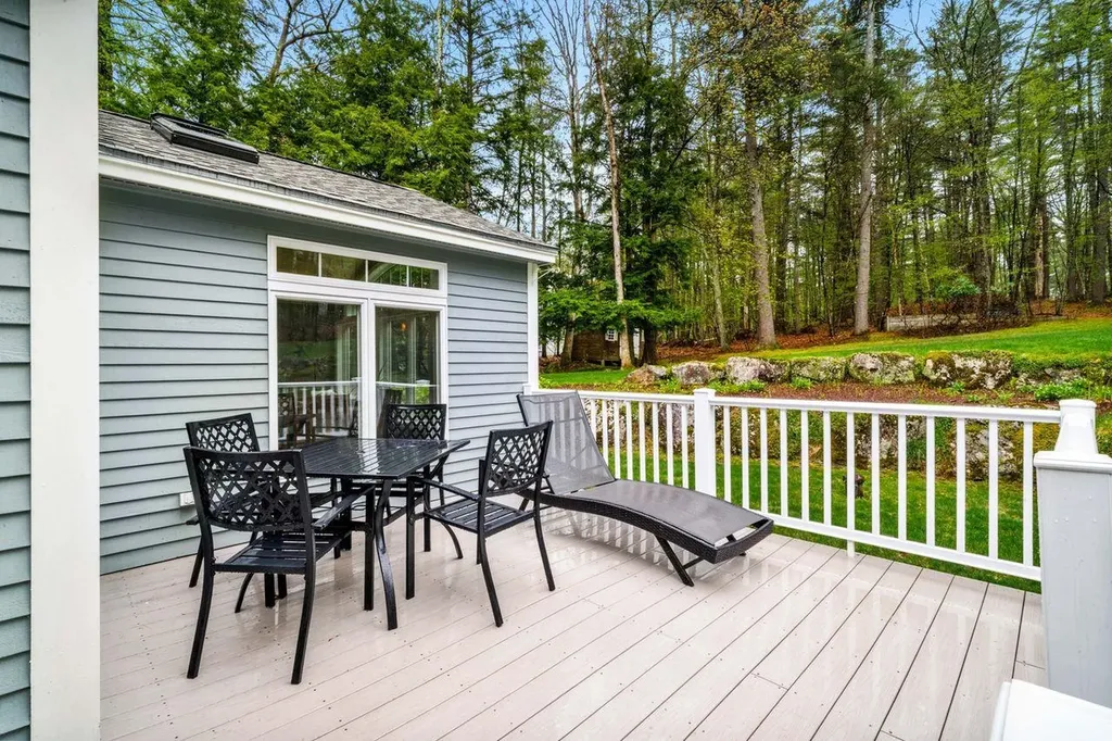 46 Veronica Drive Bedford NH 03110