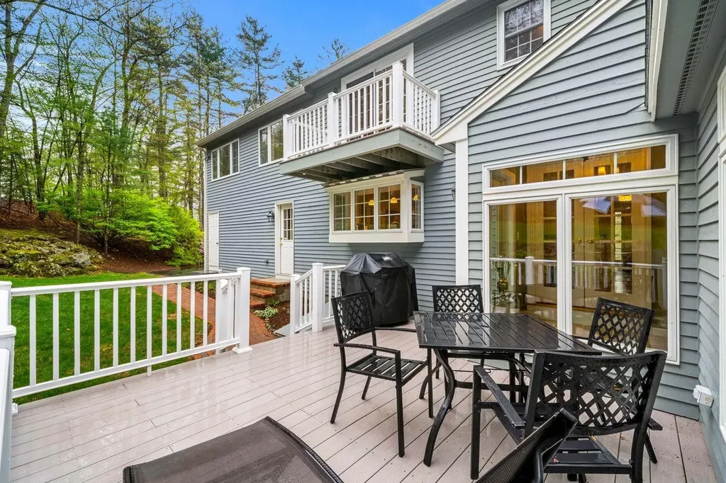 46 Veronica Drive Bedford NH 03110