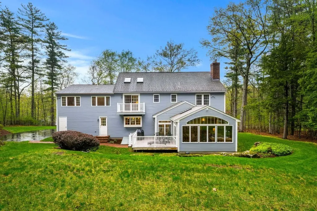 46 Veronica Drive Bedford NH 03110