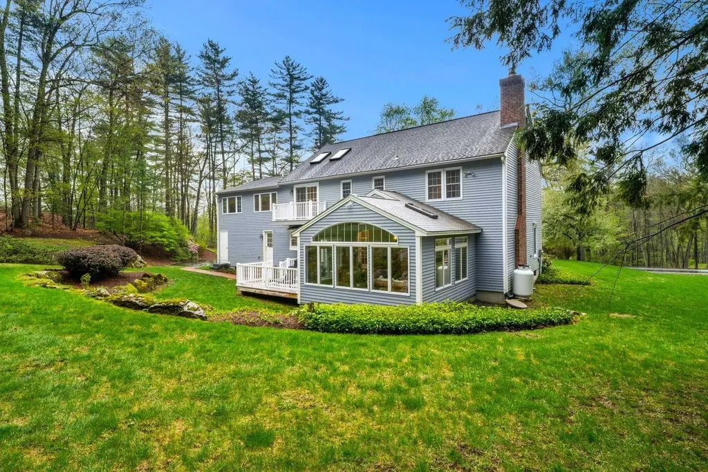 46 Veronica Drive Bedford NH 03110