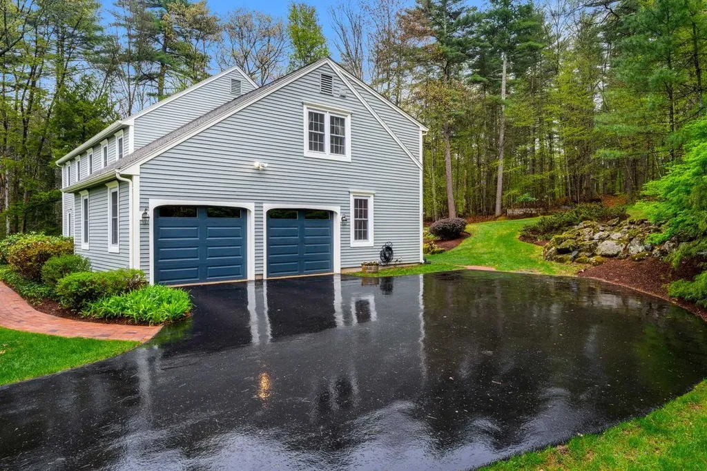 46 Veronica Drive Bedford NH 03110
